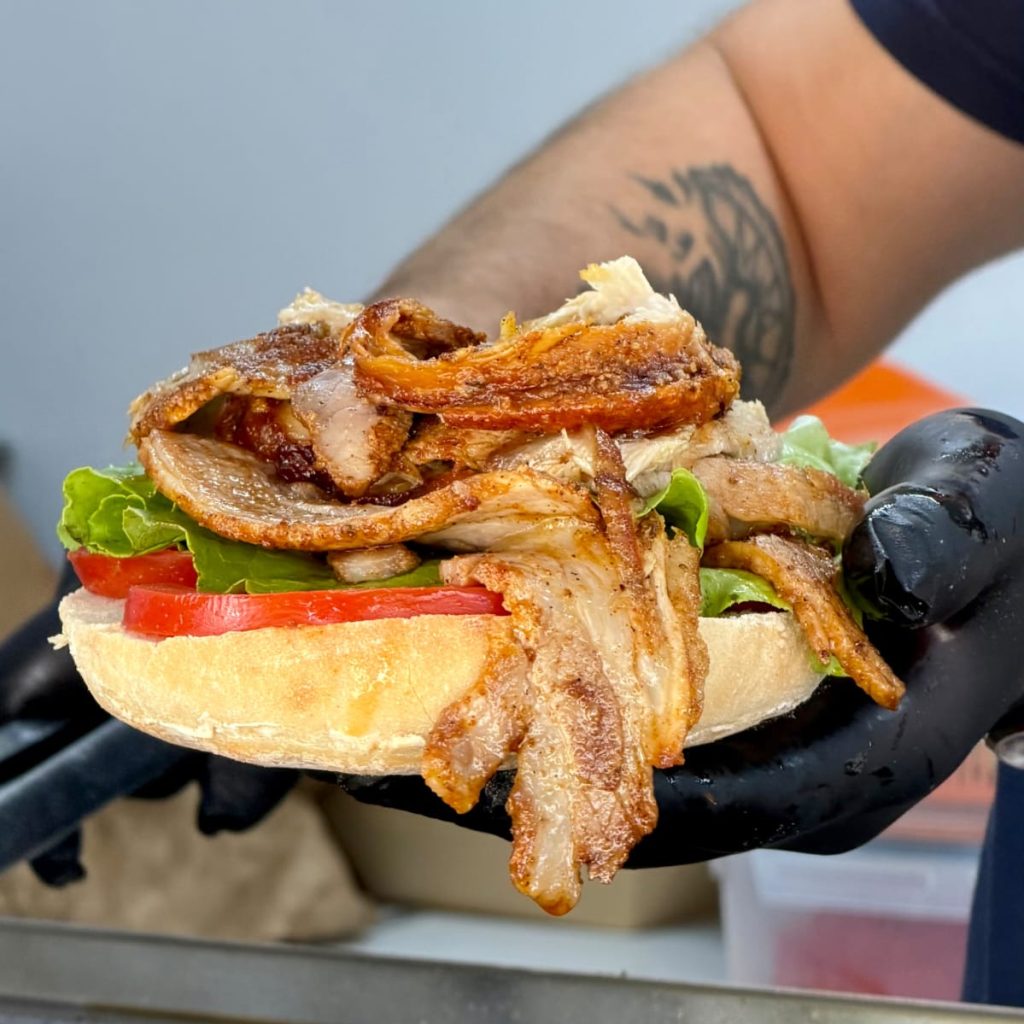 (P) LA RULOTĂ PITEȘTI: porchetta artizanală și preparate cu specific italian, într-un meniu pentru toate gusturile, la prețuri accesibile 1 1c0d75f5 872c 4cb1 a022 0632785e9696