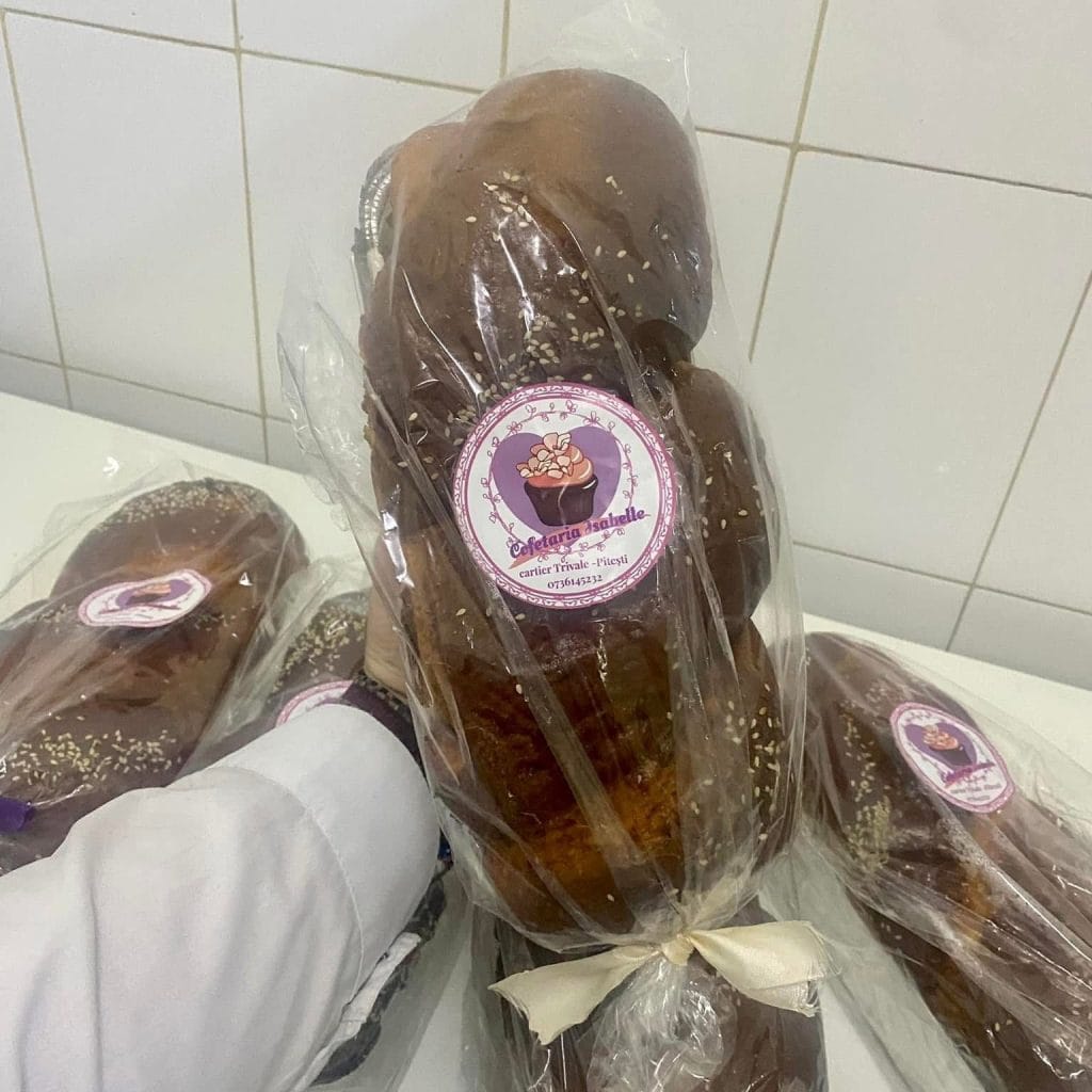 (P) Anunț pentru pofticioși de la Cofetăria Isabelle: Lista de comenzi - încă deschisă! 1 653706145 1573643104244363 5900526137327790632 n