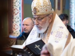 Chiriarhul Argeșului și Muscelului a slujit la Schitul de la Oești în Duminica Ortodoxiei