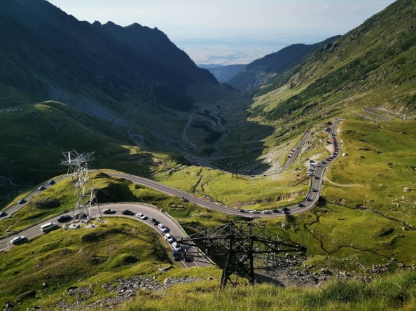 De vineri! CIRCULAȚIA RUTIERĂ S-A RELUAT PE TRANSFĂGĂRĂȘAN (DN 7C)