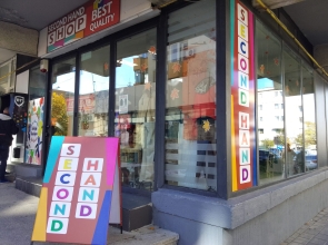 (P) ReStyle Boutique – un nou magazin second-hand deschis în Pitești, din pasiune pentru hainele vintage