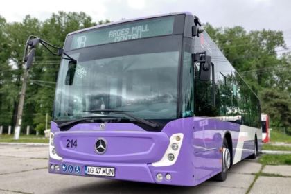 autobuz-arges-mall-696x431-1.jpg