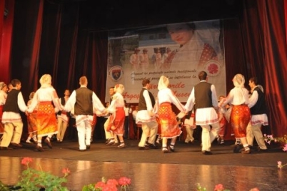 curtea-de-arges-festival-carpati.jpg
