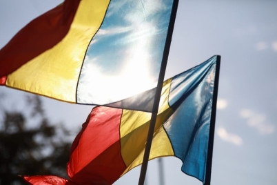 drapel-romania-inquamfoto-850x567-1.jpg