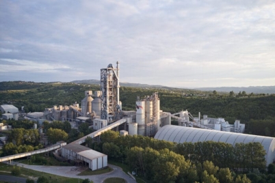 fabrica-Holcim-Ciment-Campulung-696x464-1.jpg