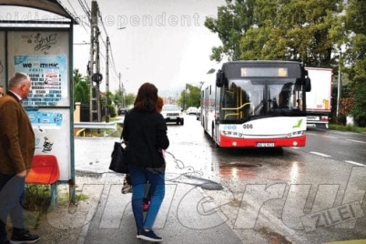 foto-cover-statie-bus-publitrans-calatori.jpg
