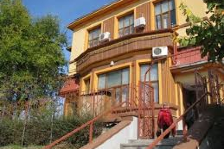 images-1-2.jpg
