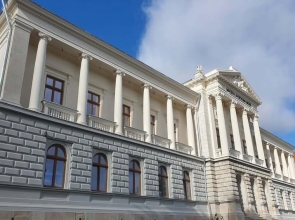 De văzut! Expoziție inedită de fotografii istorice, la Muzeul Județean Argeș