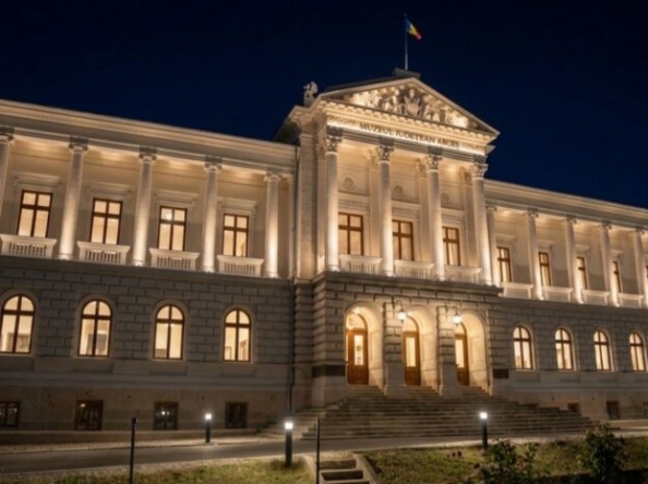 SALONUL ARGEȘEAN DE ARTE VIZUALE a ajuns la a III-a ediție