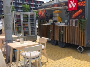 (P) LA RULOTĂ PITEȘTI: porchetta artizanală și preparate cu specific italian, într-un meniu pentru toate gusturile, la prețuri accesibile