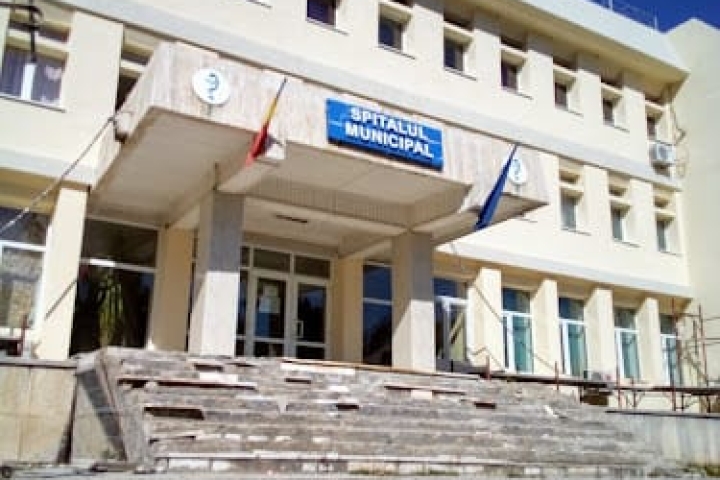 spitalul-municipal-curtea-de-arges.jpg