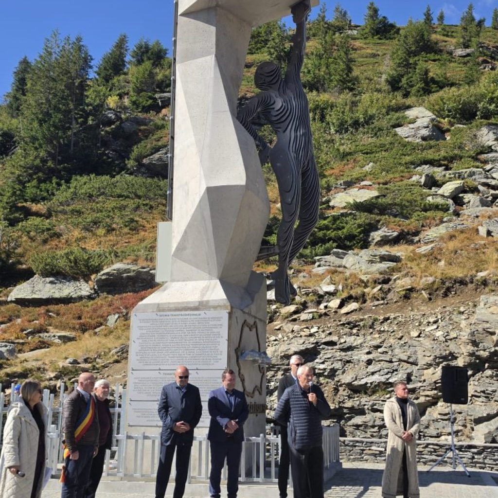 TRANSFĂGĂRĂȘANUL ARE UN NOU REPER SIMBOLIC 1 transfagarasan 12 750x1000 1